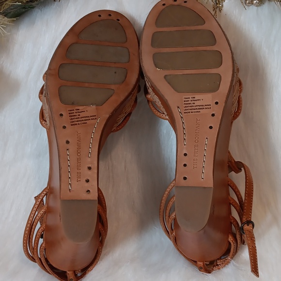 Frye Shay Strappy T / Tan Wedge Sandal Heel Size 10M - Picture 7 of 12